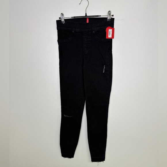 Spanx NWT Black Vintage Distressed Denim Leggings Sz XS Pull on skinny jeans - Picture 3 of 9